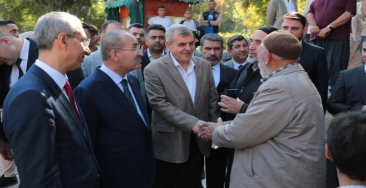 AK Parti Şanlıurfa'da Halkı Dinliyor