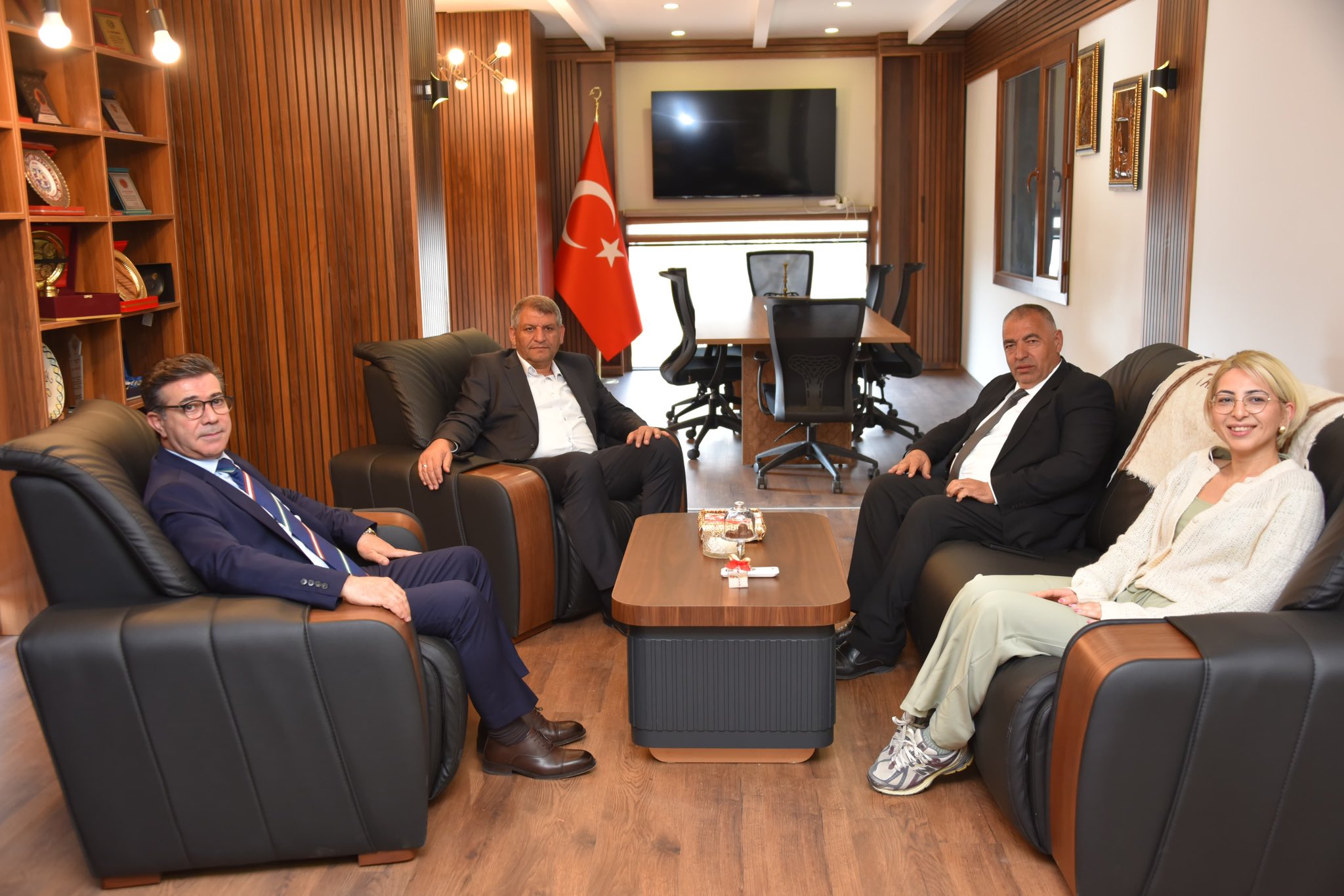 Başkan Gülebak'a Hayırlı Olsun Ziyareti
